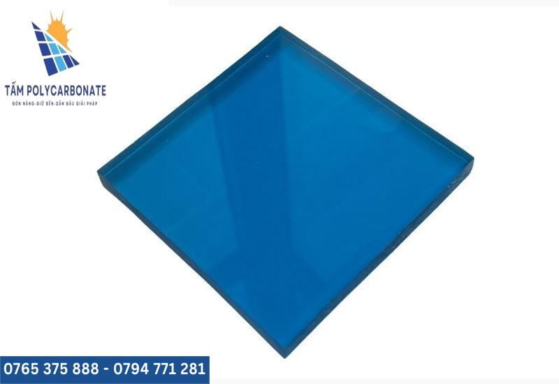 Thông số tấm Poly đặc xanh dương