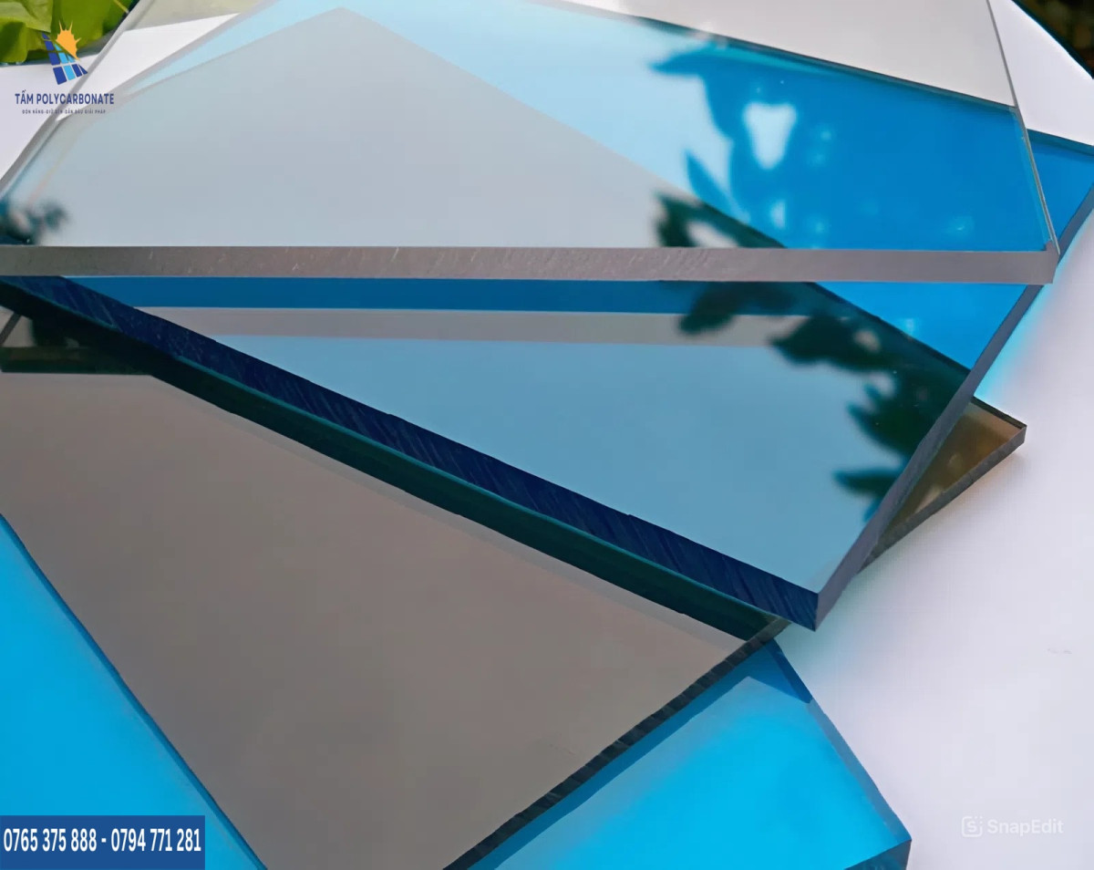 Tấm poly đặc cách nhiệt