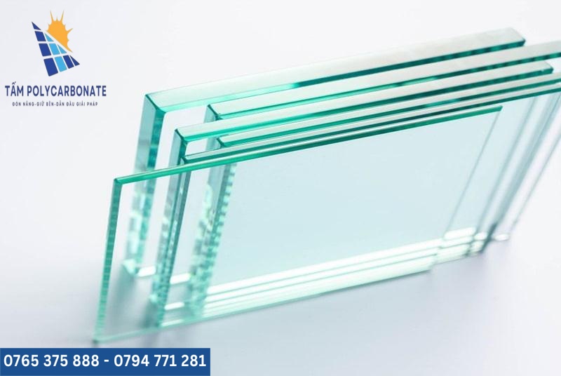 Kính cường lực polycarbonate trong xây dựng