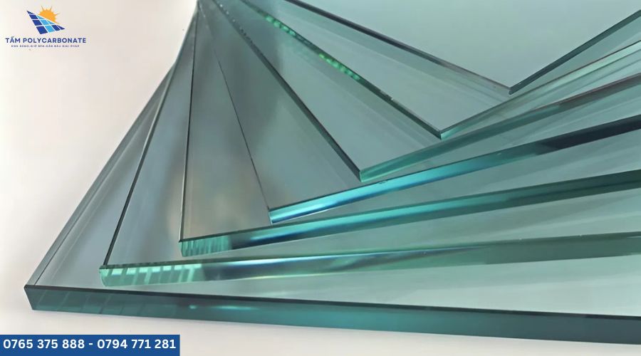 Tấm poly lấy sáng chất lượng cao